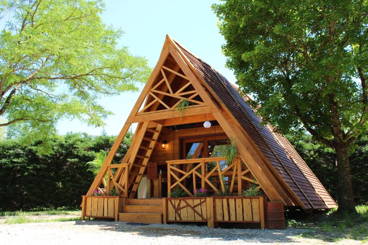 Habitat Createur - Hebergements Insolites Au Camping Municipal "Les Ecureuils" Recoubeau-Jansac Zewnętrze zdjęcie