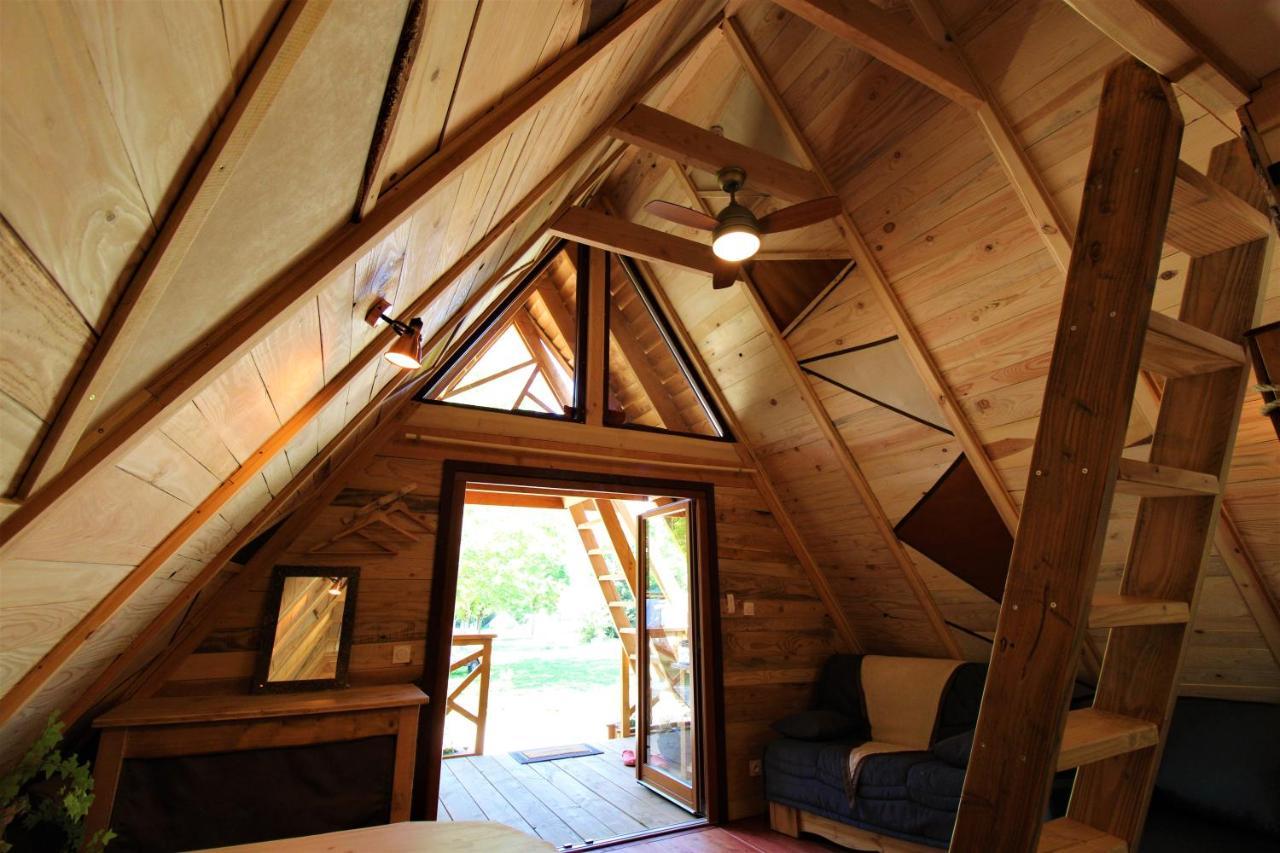 Habitat Createur - Hebergements Insolites Au Camping Municipal "Les Ecureuils" Recoubeau-Jansac Zewnętrze zdjęcie