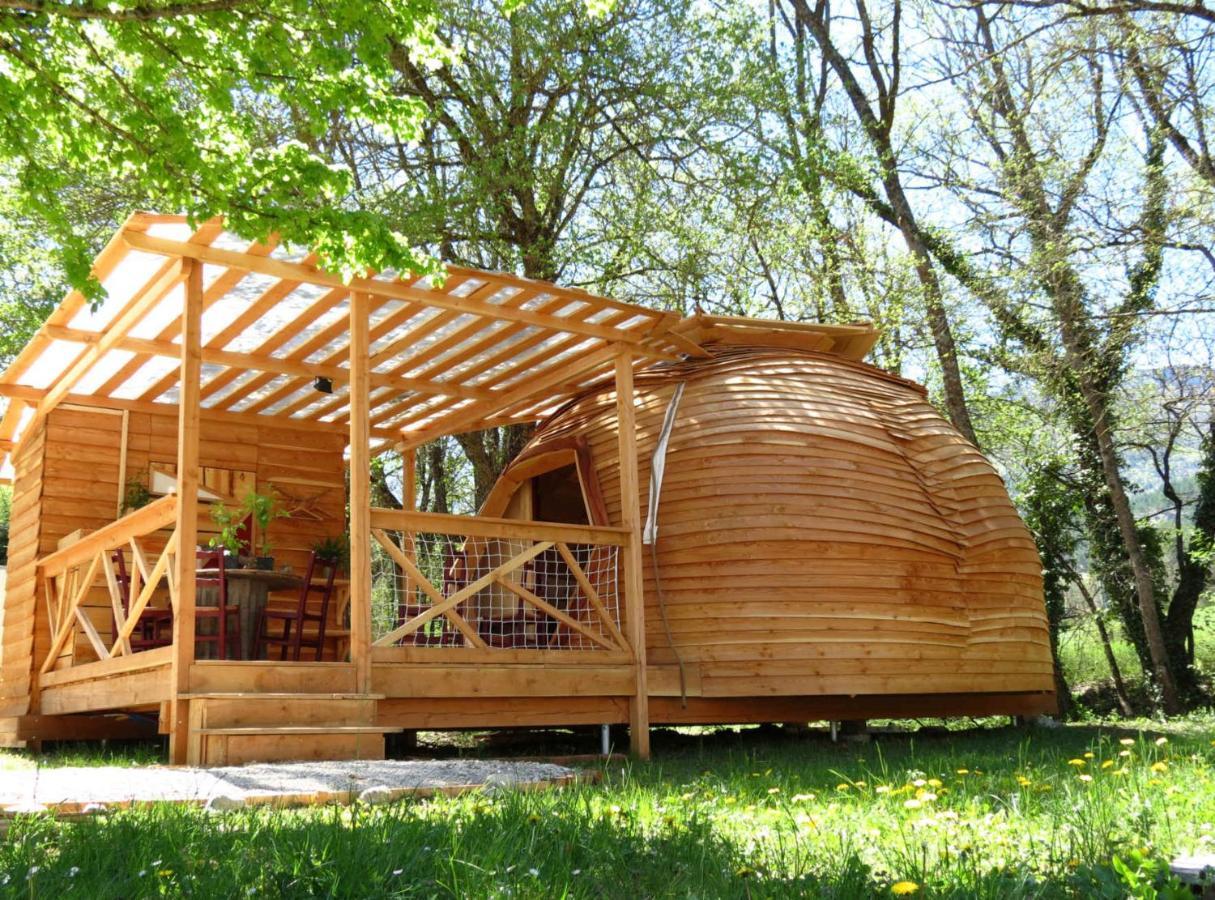 Habitat Createur - Hebergements Insolites Au Camping Municipal "Les Ecureuils" Recoubeau-Jansac Zewnętrze zdjęcie