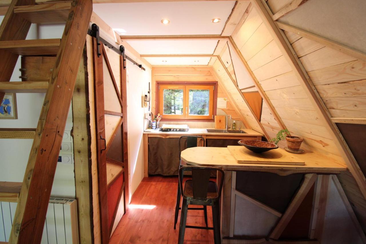 Habitat Createur - Hebergements Insolites Au Camping Municipal "Les Ecureuils" Recoubeau-Jansac Zewnętrze zdjęcie