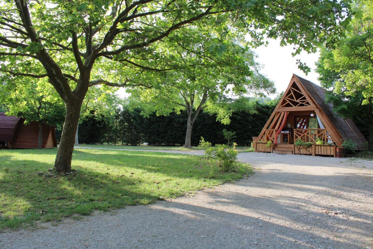 Habitat Createur - Hebergements Insolites Au Camping Municipal "Les Ecureuils" Recoubeau-Jansac Zewnętrze zdjęcie