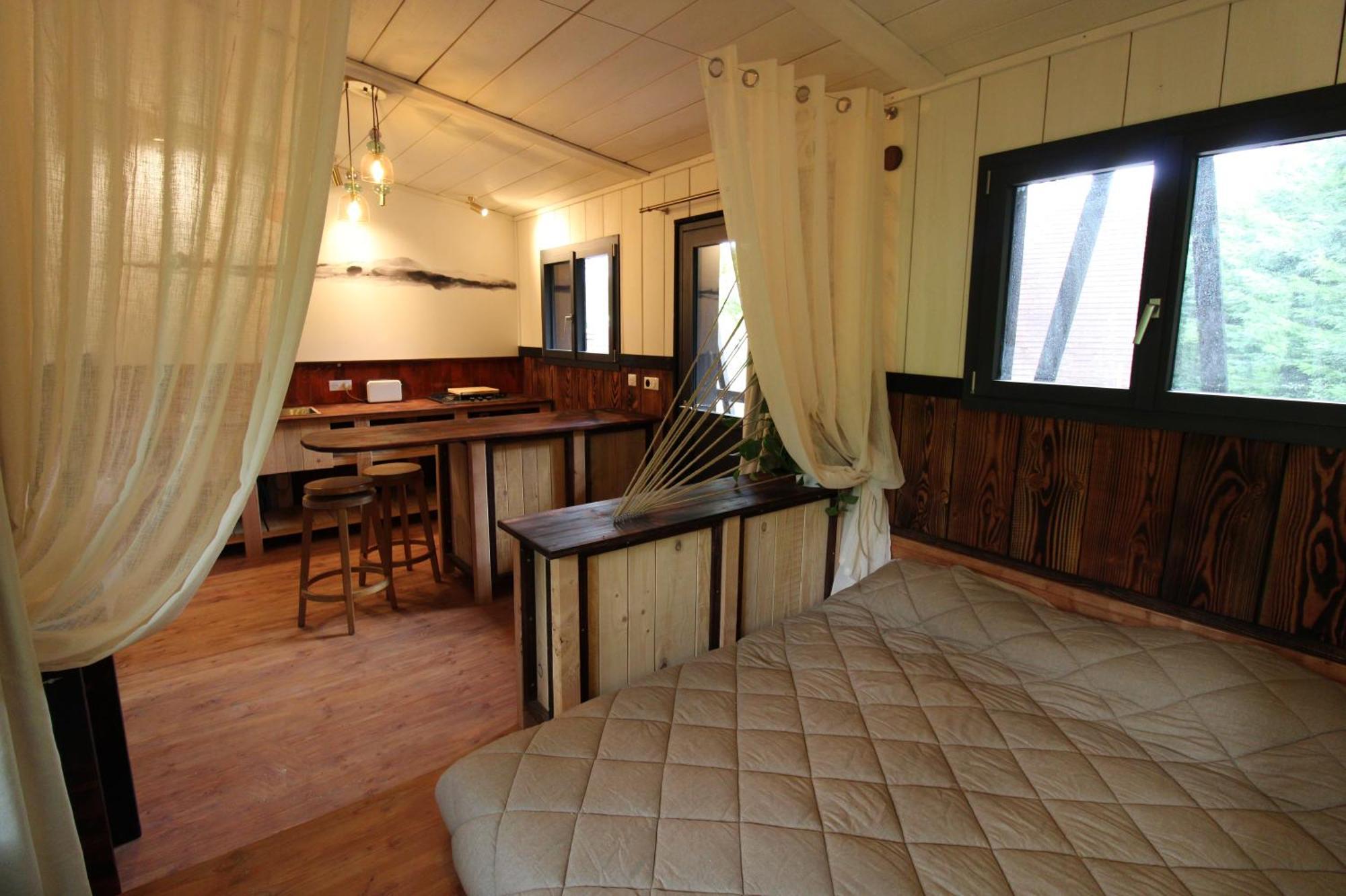 Habitat Createur - Hebergements Insolites Au Camping Municipal "Les Ecureuils" Recoubeau-Jansac Zewnętrze zdjęcie